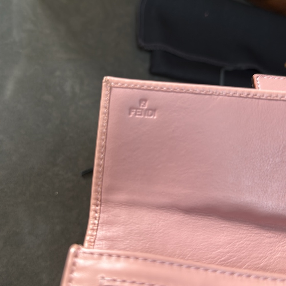Fendi Calfskin Woven Baguette Wallet Rare 🦄 - Picture 10 of 15